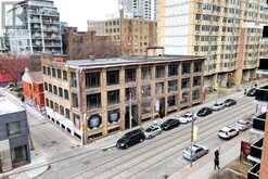 302 - 10 - 14 MCCAUL STREET Toronto