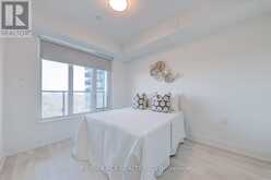 1703 - 575 BLOOR STREET E Toronto