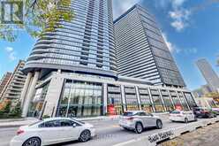 1703 - 575 BLOOR STREET E Toronto