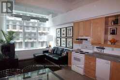 526 - 155 DALHOUSIE STREET Toronto