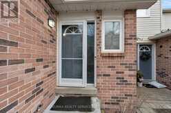 130 - 90 COREY CIRCLE Halton Hills