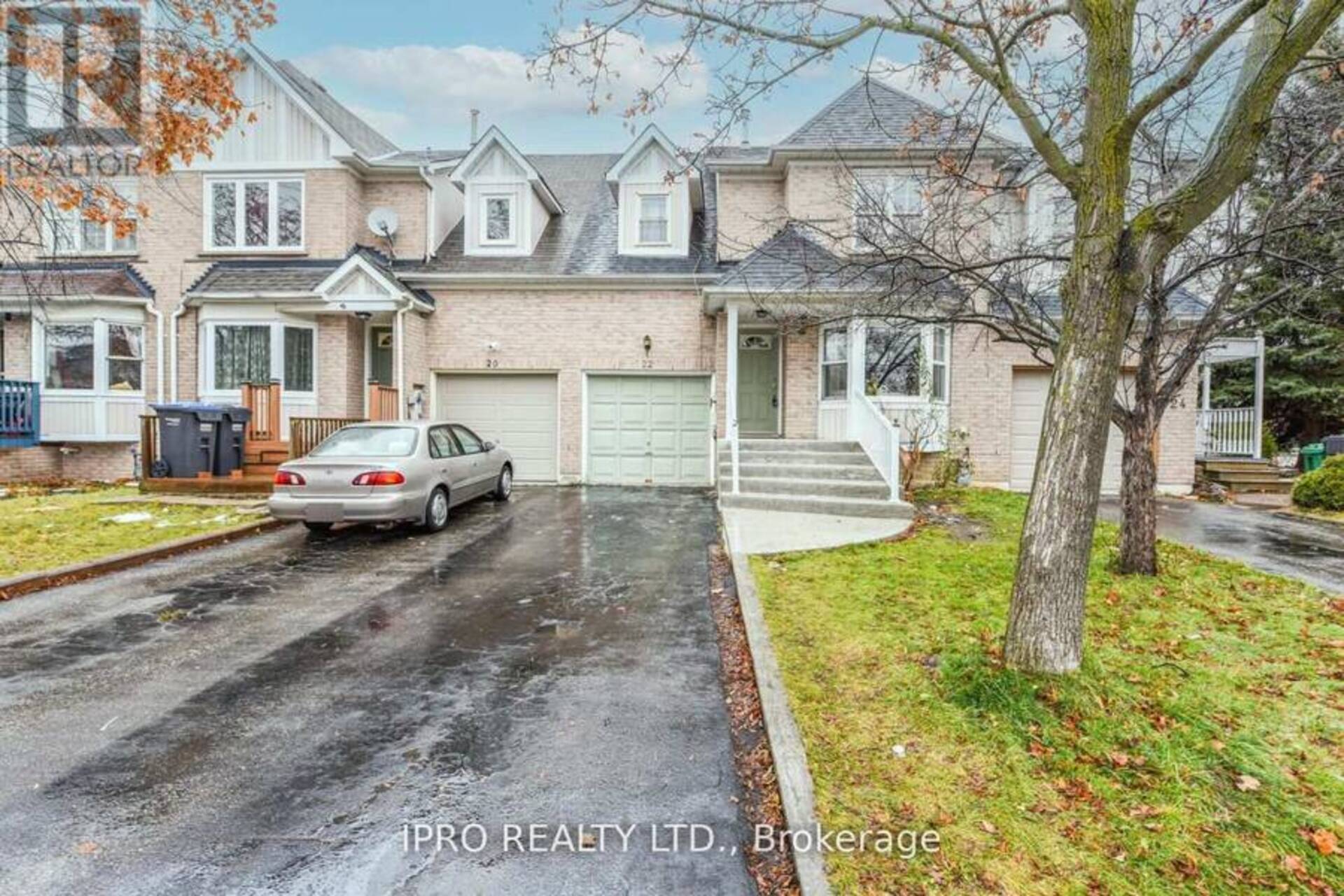 22 DESERT SAND DRIVE Brampton