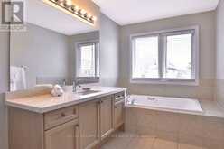 15 - 2295 ROCHESTER CIRCLE Oakville