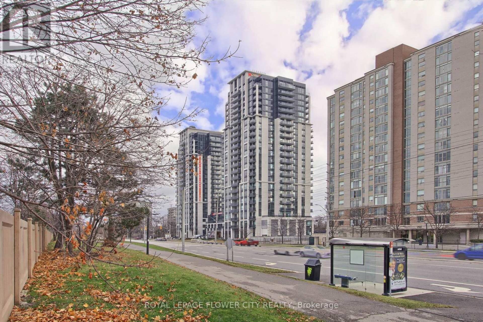 2106 - 202 BURNHAMTHORPE ROAD E Mississauga