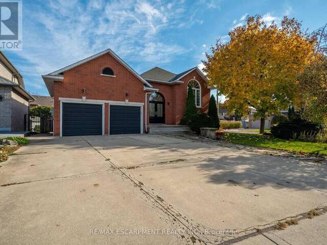 2 - 102 DONNICI DRIVE Hamilton Ontario