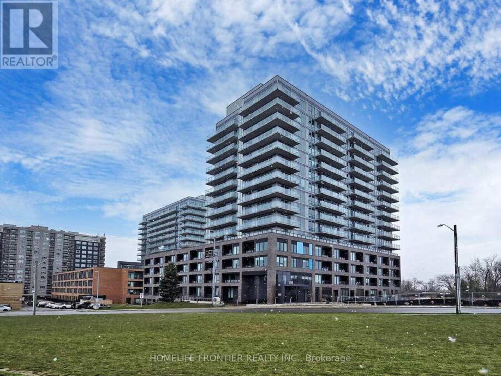 420 - 185 DEERFIELD ROAD Newmarket