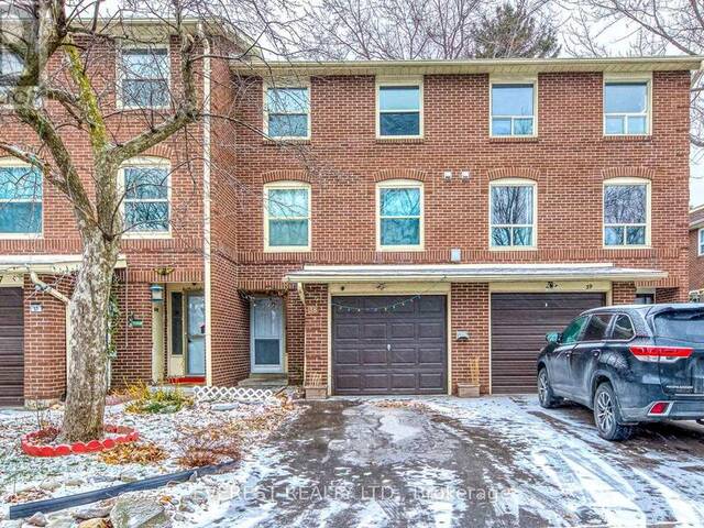 38 EDEN PARK Brampton Ontario