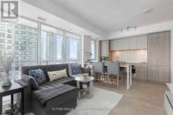 1707 - 70 ANNIE CRAIG DRIVE Toronto