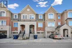 5 FUSILIER DRIVE Toronto