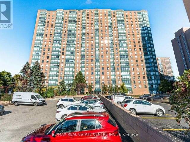 2207 - 135 HILLCREST AVENUE Mississauga Ontario