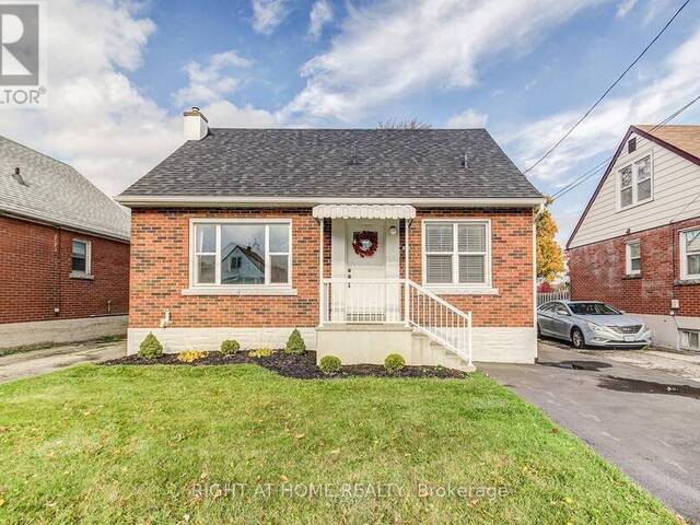 UPPER - 631 QUEENSDALE AVENUE E Hamilton Ontario