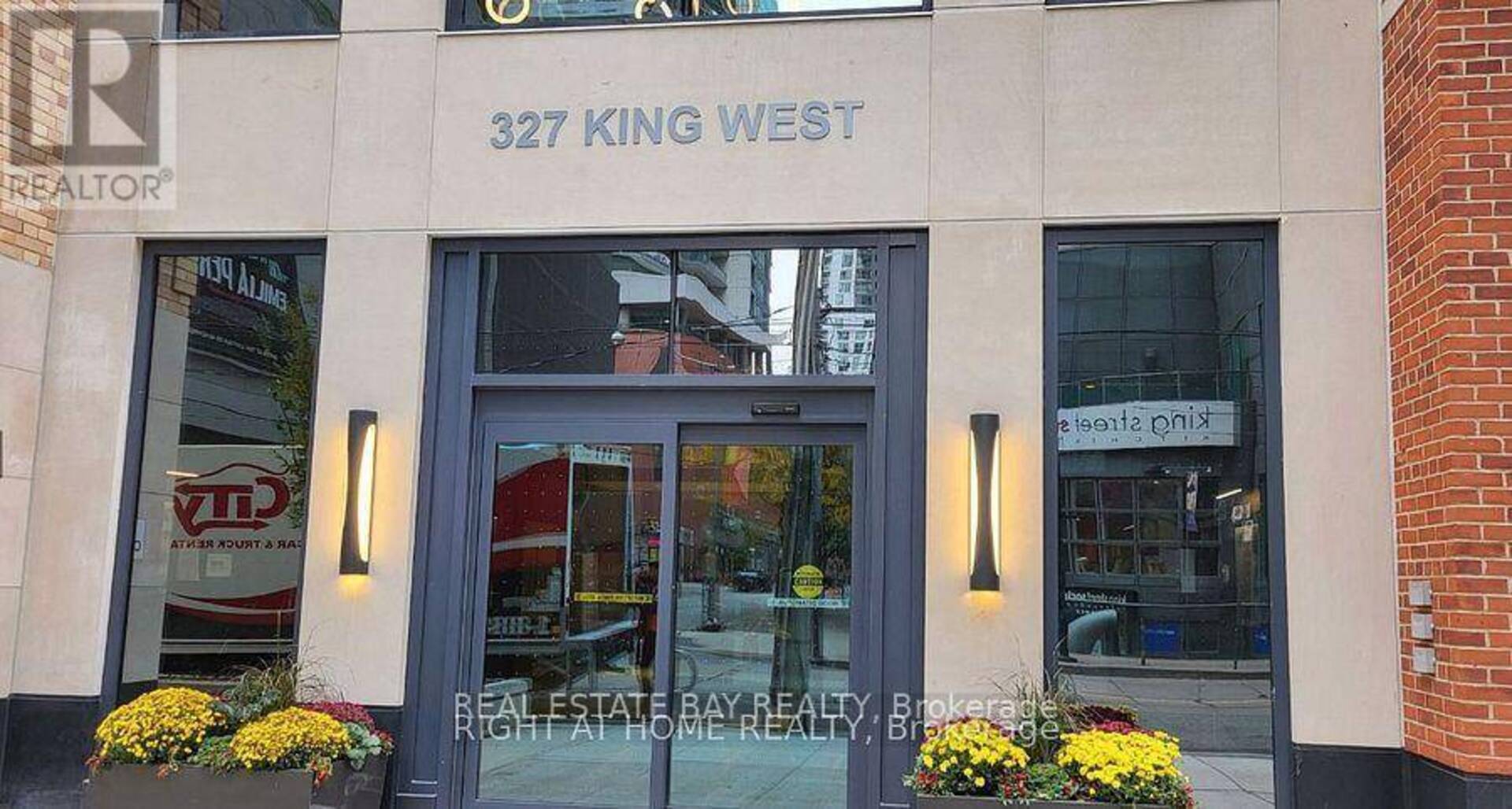 4104 - 327 KING STREET W Toronto