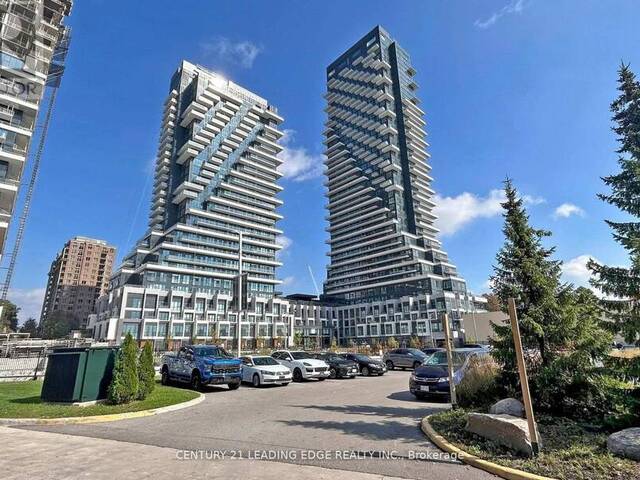 2004 - 30 INN ON THE PARK DRIVE Toronto Ontario