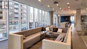 405 - 15 GRENVILLE STREET Toronto