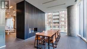 405 - 15 GRENVILLE STREET Toronto