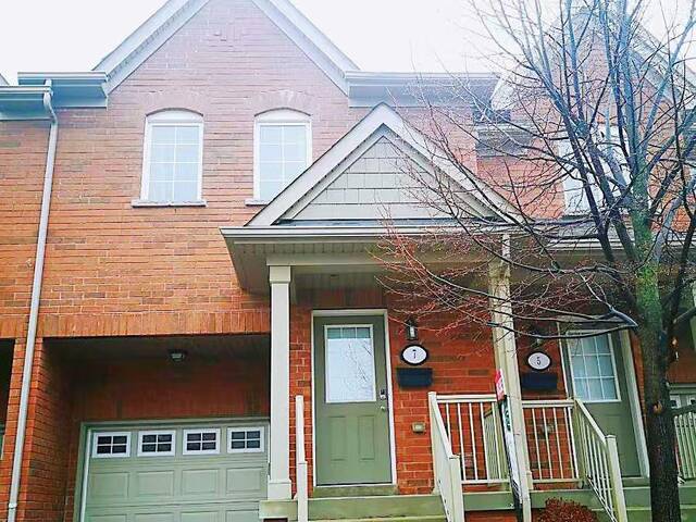 7 EDWIN PERSON STREET Aurora Ontario