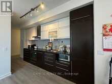 912 BR2 - 770 BAY STREET Toronto