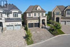 18 GRACEDALE DRIVE Richmond Hill