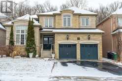 15 HELLYER AVENUE Brampton