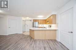 213 - 890 SHEPPARD AVENUE W Toronto