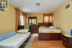 2 DOVE HAWKWAY WAY Toronto