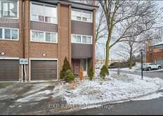 2 DOVE HAWKWAY WAY Toronto