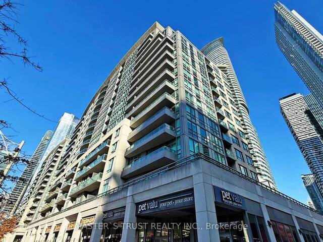 809 - 25 LOWER SIMCOE STREET Toronto Ontario