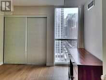 1505 - 801 BAY STREET Toronto