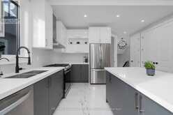 471 MOSLEY STREET Wasaga Beach