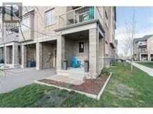 221 WESTBANK TRAIL Hamilton