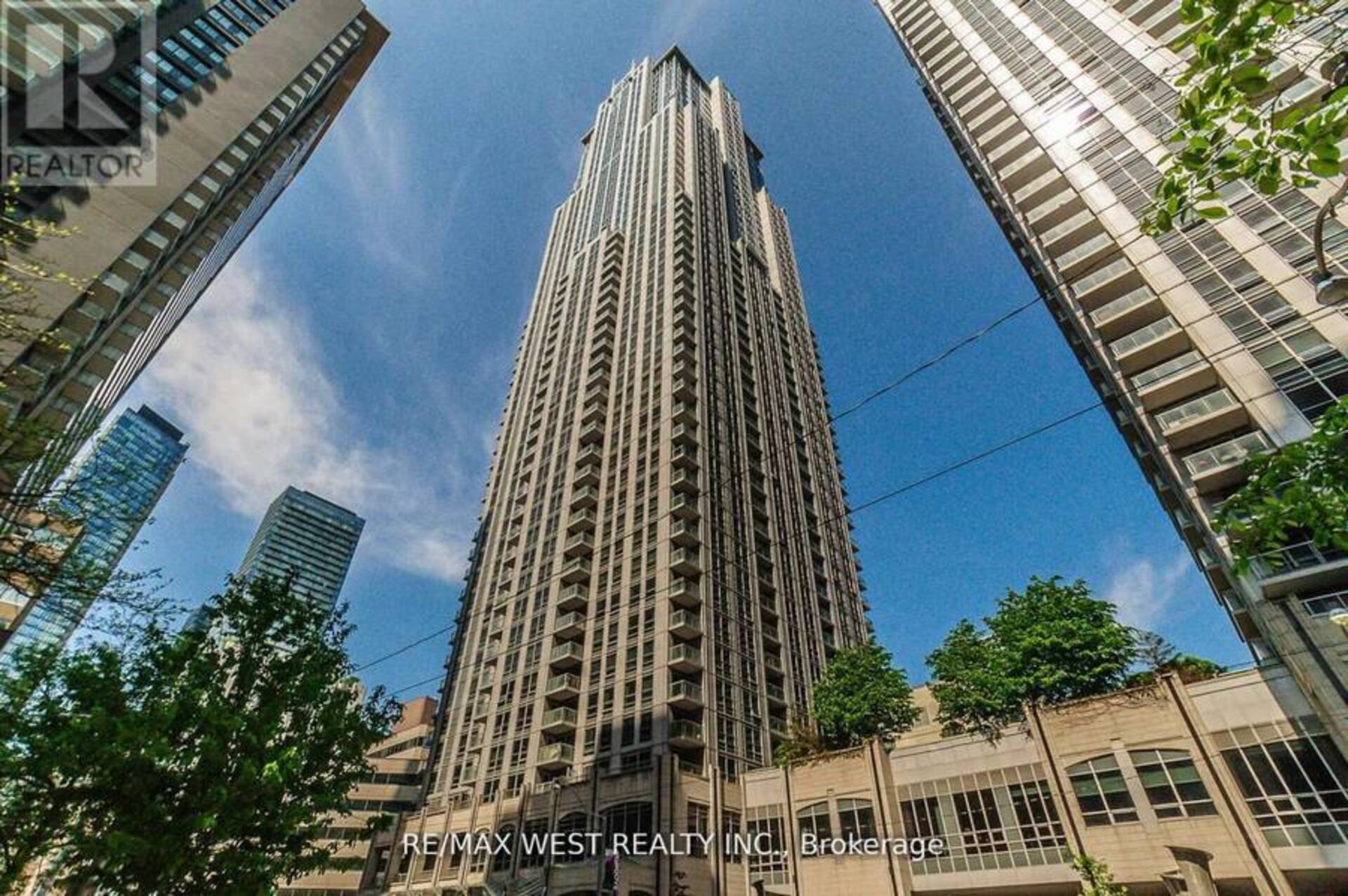 3502 - 763 BAY STREET Toronto