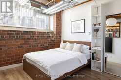 105 - 2154 DUNDAS STREET W Toronto