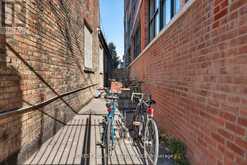 105 - 2154 DUNDAS STREET W Toronto