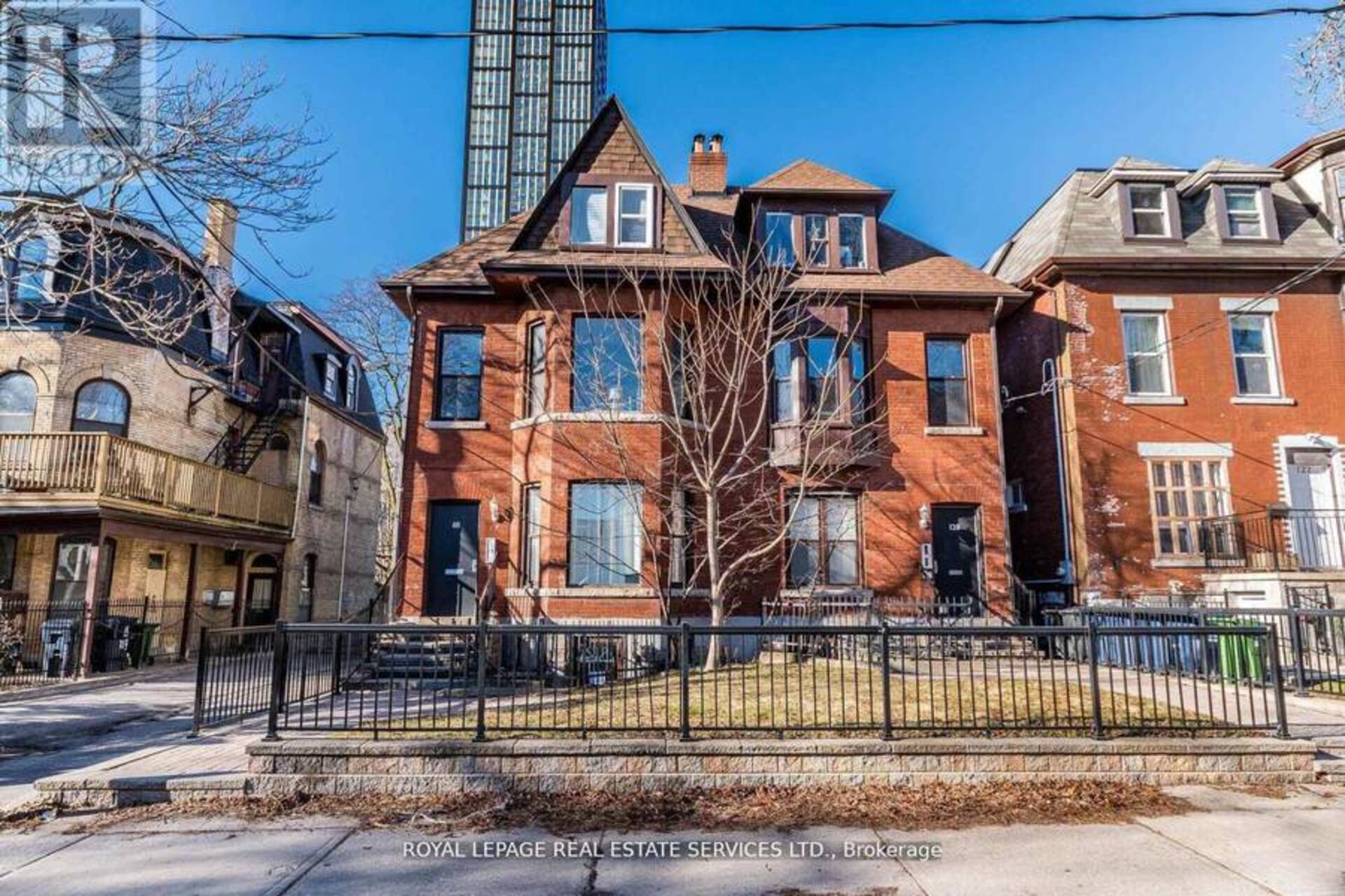 1 - 118 PEMBROKE STREET Toronto