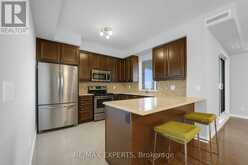 805 - 9255 JANE STREET Vaughan