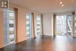 904 - 238 SIMCOE STREET Toronto