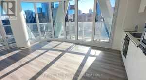 2314 - 230 SIMCOE STREET Toronto