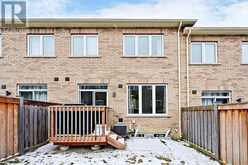 122 KNOTT END CRESCENT Newmarket