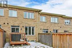 122 KNOTT END CRESCENT Newmarket