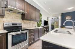 124 - 1331 MAJOR MACKENZIE DRIVE W Vaughan