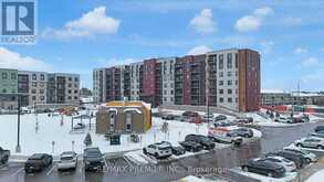 404 - 4 SPICE WAY Barrie