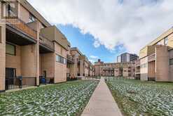 150 - 2095 ROCHE COURT Mississauga