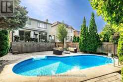 476 BEDFORD PARK AVENUE Toronto