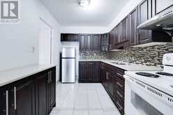 309 - 10 EDGECLIFF GOLFWAY Toronto