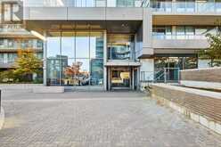 521 - 52 FOREST MANOR ROAD Toronto