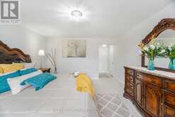 3043 ISAAC AVENUE Oakville