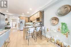 28 CORINTH GARDENS Toronto