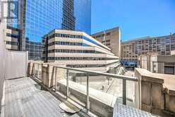 304 - 763 BAY STREET Toronto