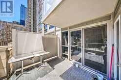 304 - 763 BAY STREET Toronto