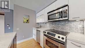 1701 - 21 CARLTON STREET Toronto